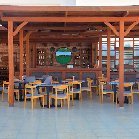 West Coast Boutique *