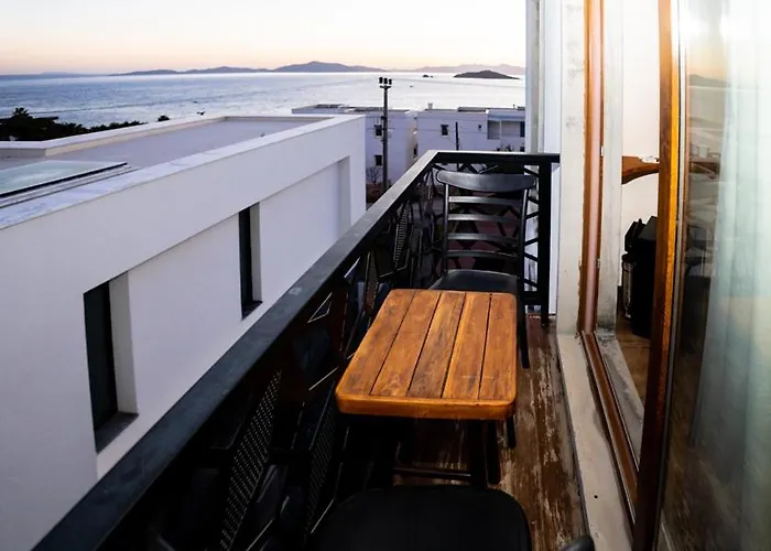 West Coast Boutique *