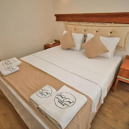 West Coast Boutique Hotel *