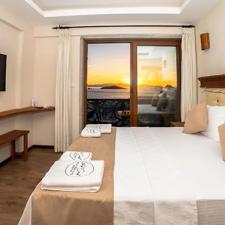 West Coast Boutique Hotel