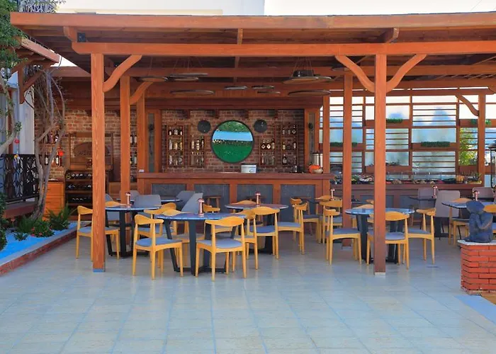 West Coast Boutique *