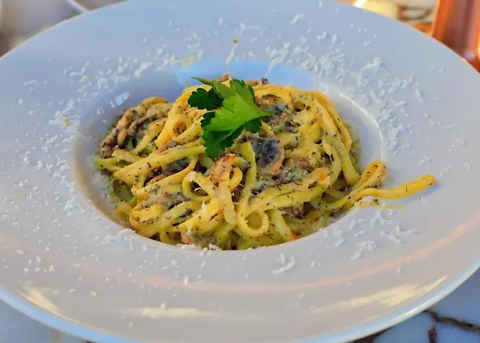 West Coast Boutique מלון