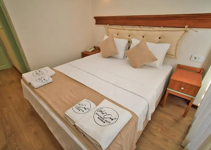 West Coast Boutique Hotel *