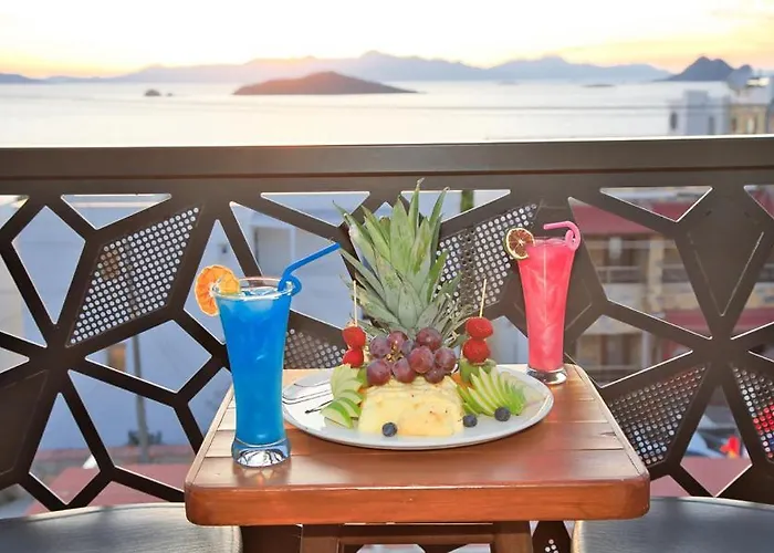 West Coast Boutique בודרום