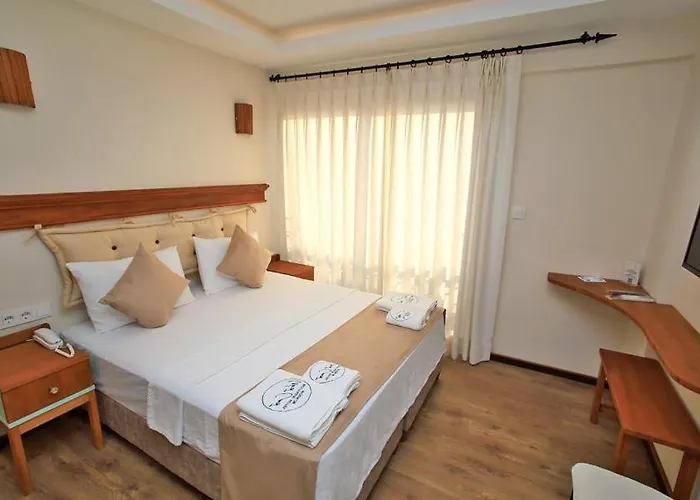 West Coast Boutique *