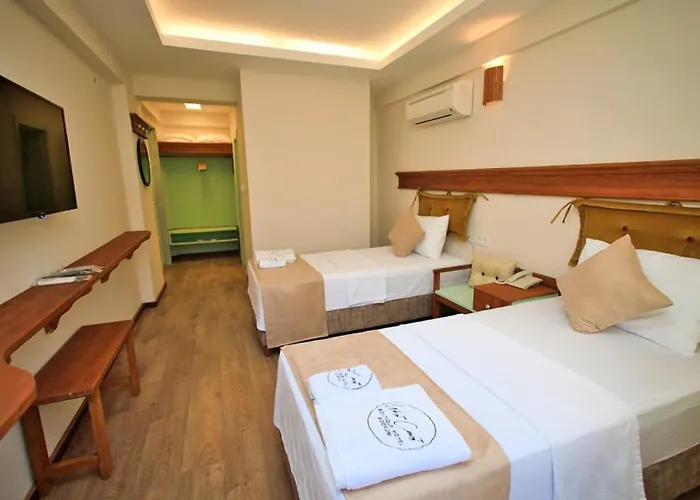 West Coast Boutique Otel